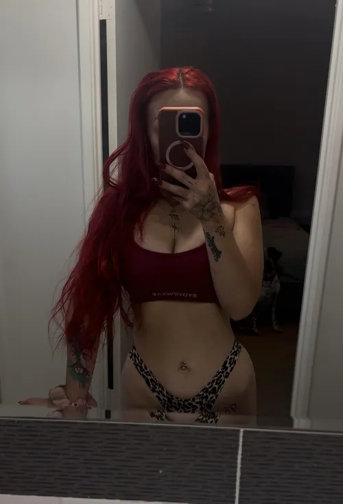 Leopard print to cover the kitty 🐱😘