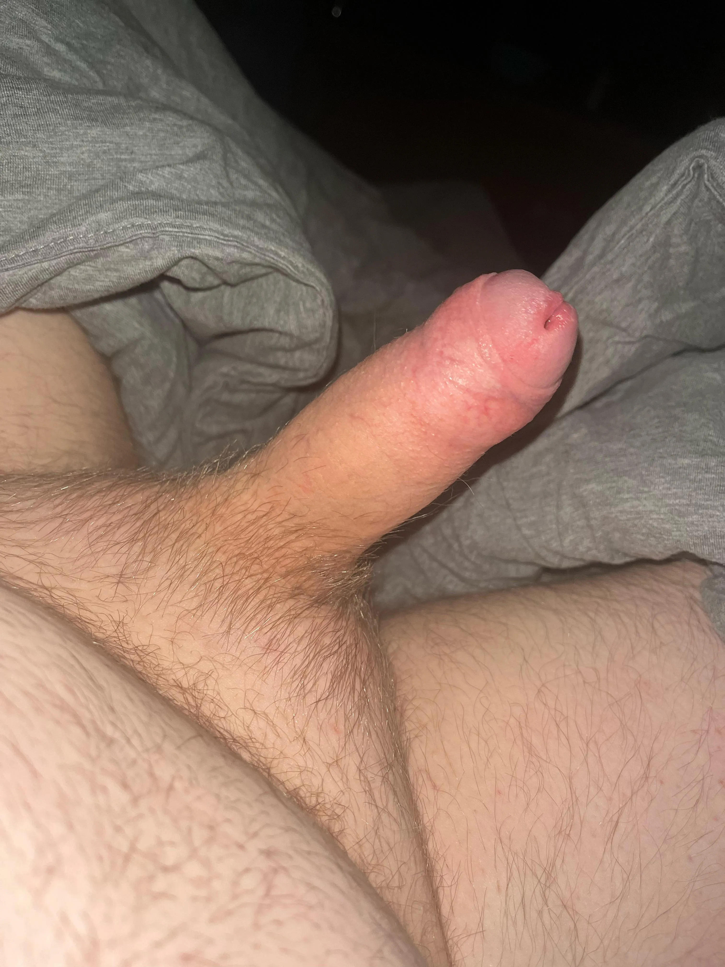 [M18] wanting to chat, sharing pics is also fine. im here to relax and enjoy some company