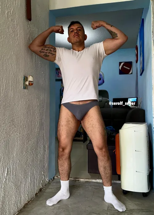 M35 latino sweaty after gym