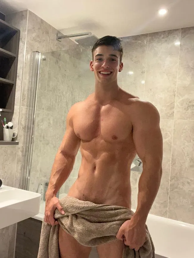 Musclefag'n Hollitightbro