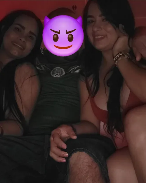 My top favorite memories at adelitas and my 1st trios action with colombians