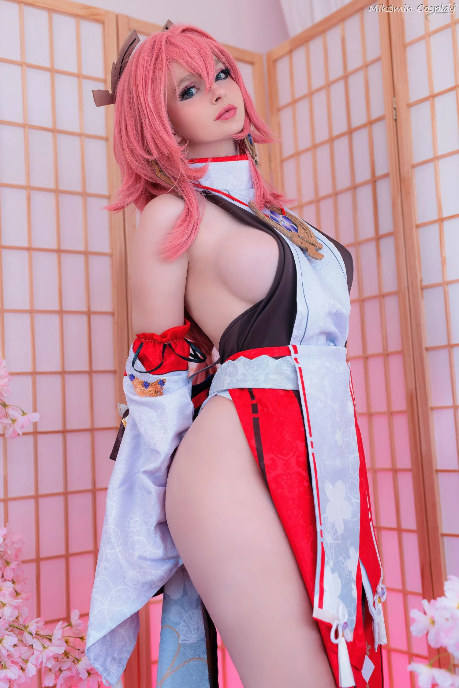 My Yae Miko Cosplay, by me Evie Lee Mikomin