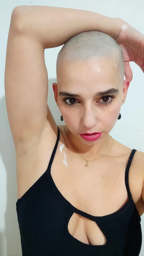 Shaved head, remains of foam
