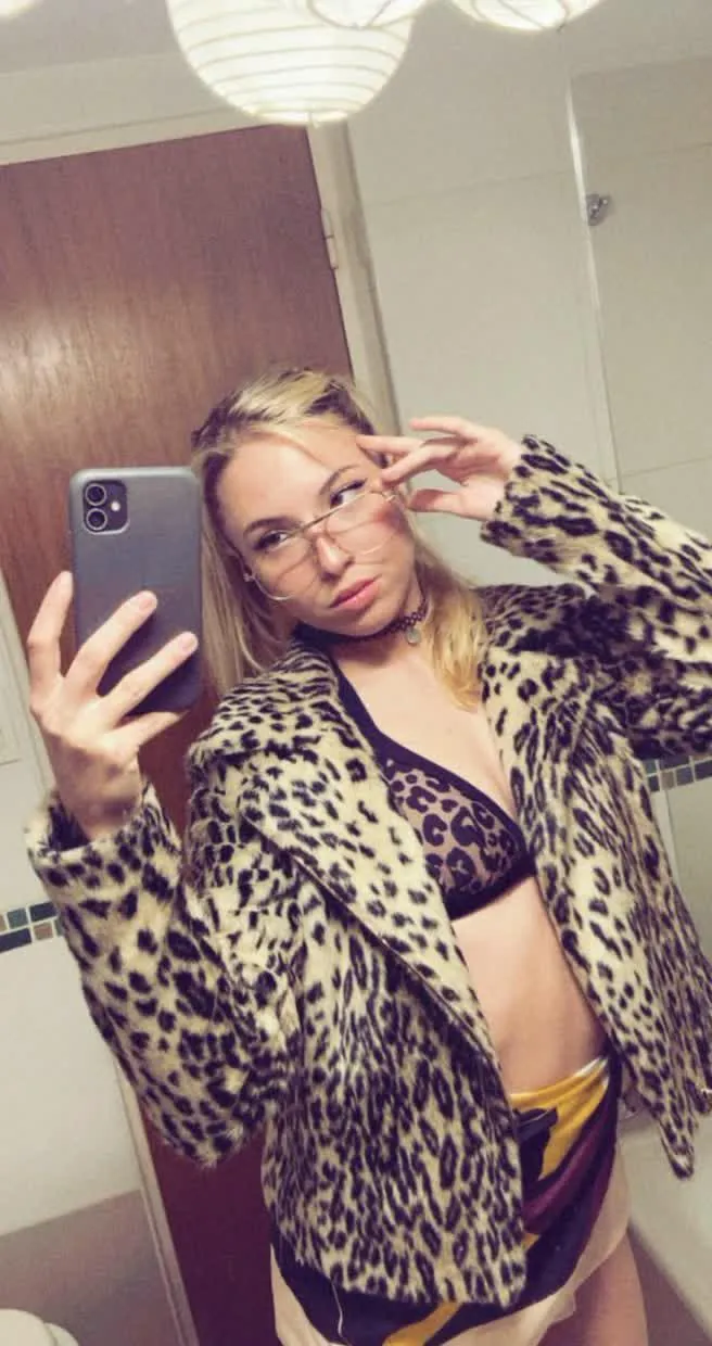 Soft, pretty... but you won’t recover 🔥