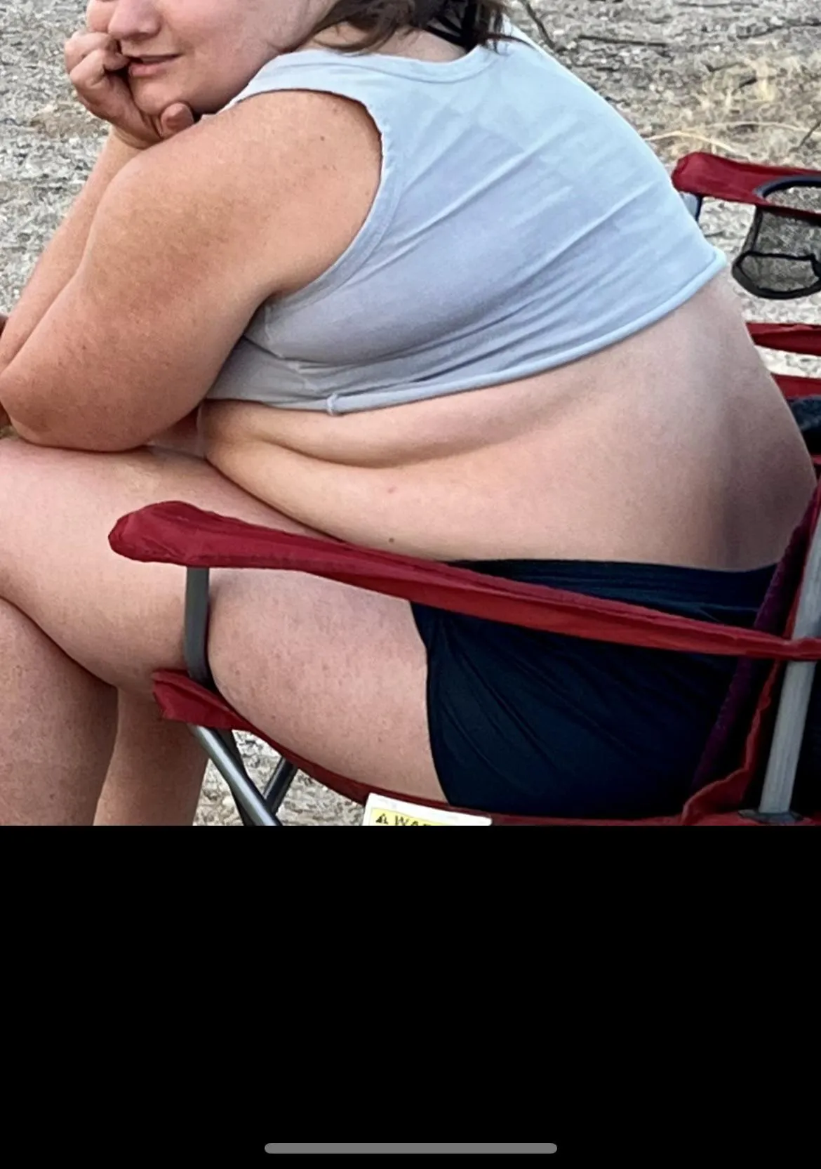 Tell me how fat I look 🫣