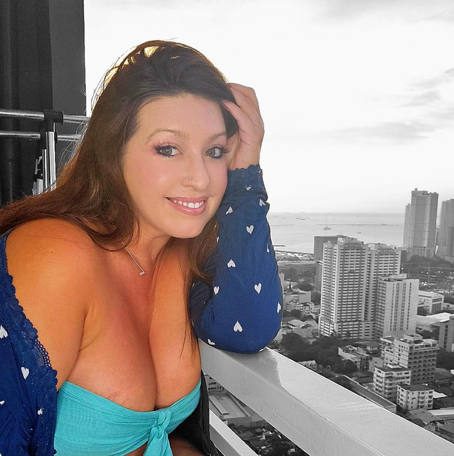 The best kind of distraction comes with curves