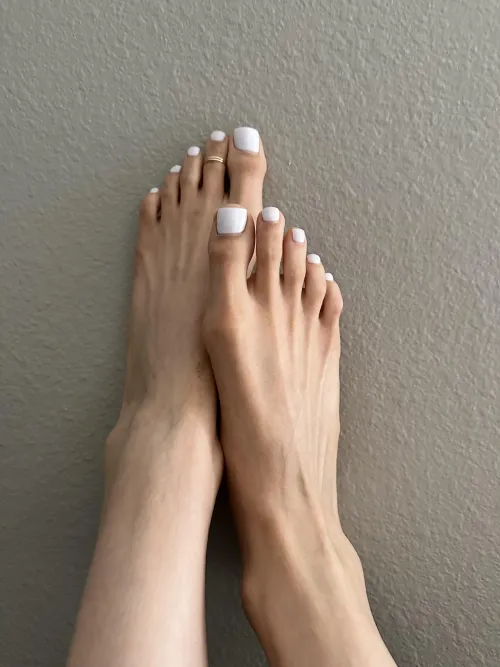 what do you love most about big feet? ❤️