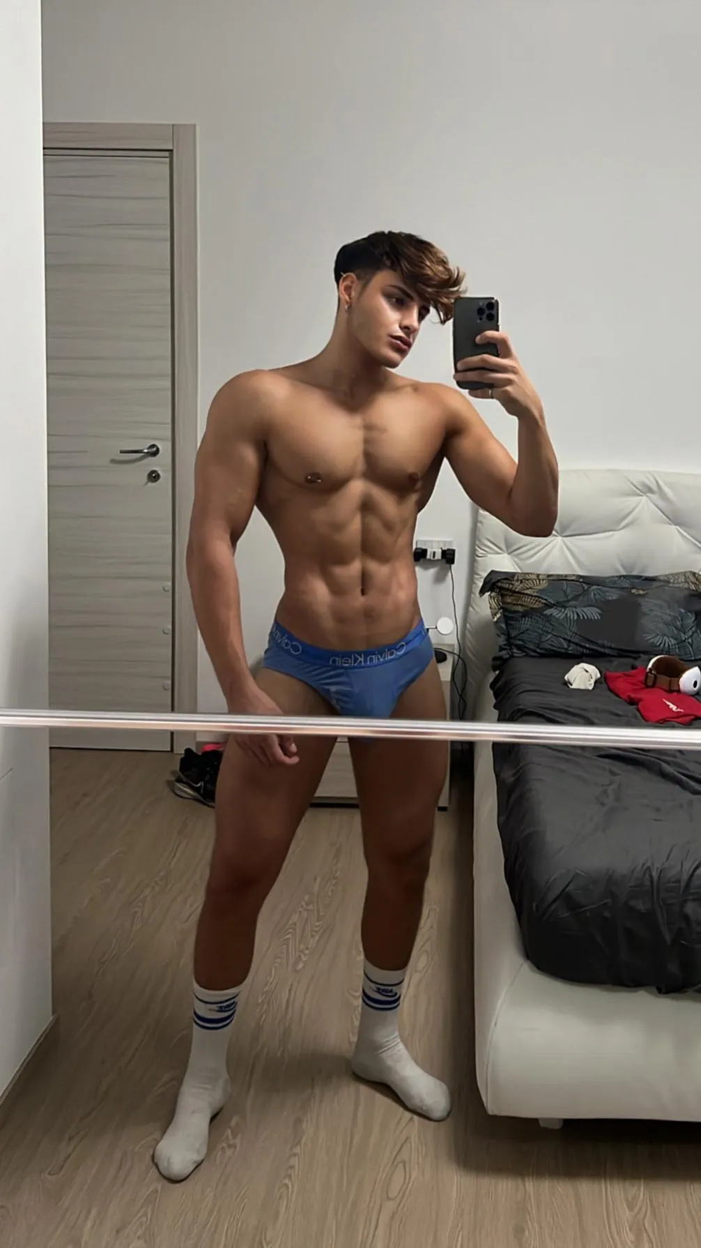 What would you say if I sent you this selfie?