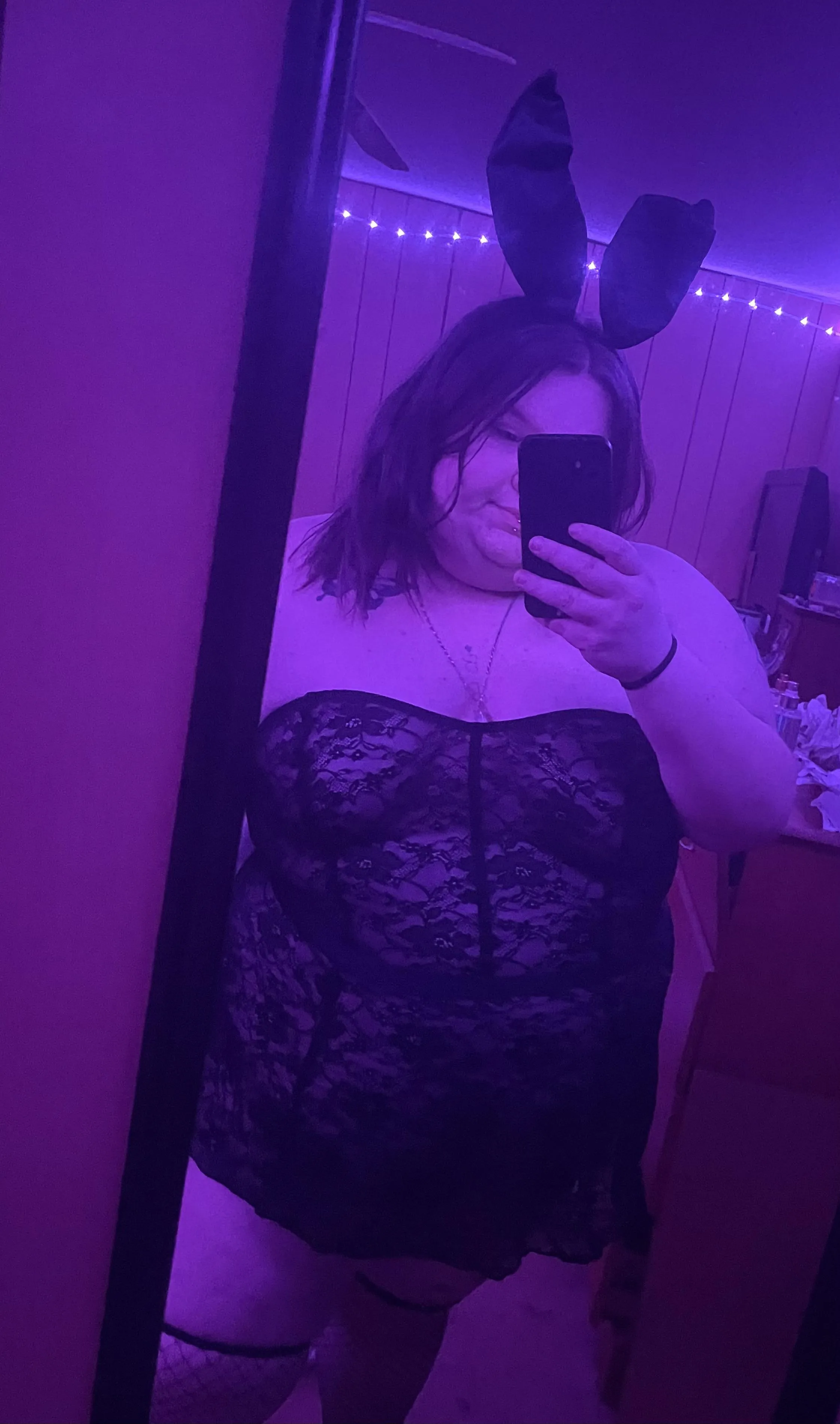 Would you fuck a bbw in a bunny costume? 🐰