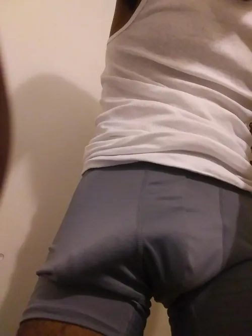 20yo bbc in Troy any single women looking to get fucked ??