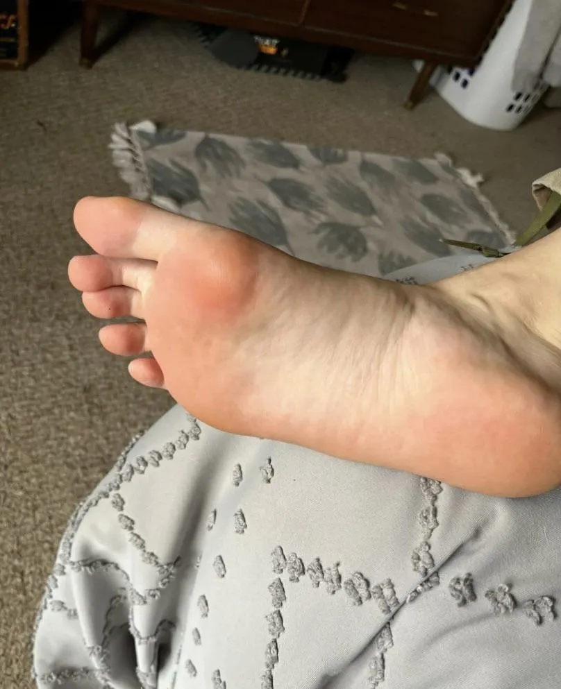 Be honest would you sniff my stinky post gym feet?