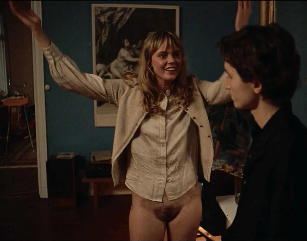 Frida Gustavsson bottomless in Trölosa (2025)