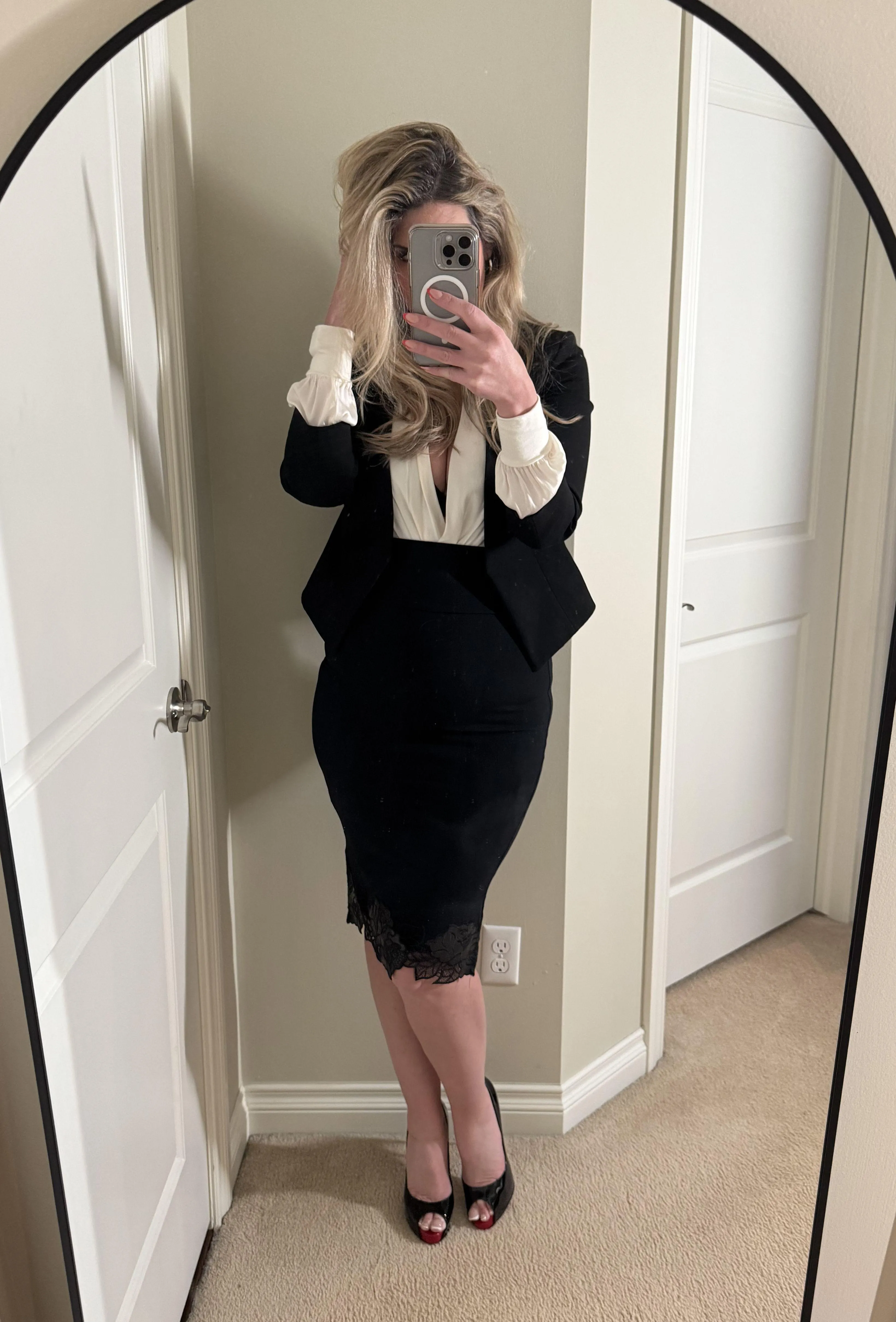 Let me be your office crush for the day...38 too old....