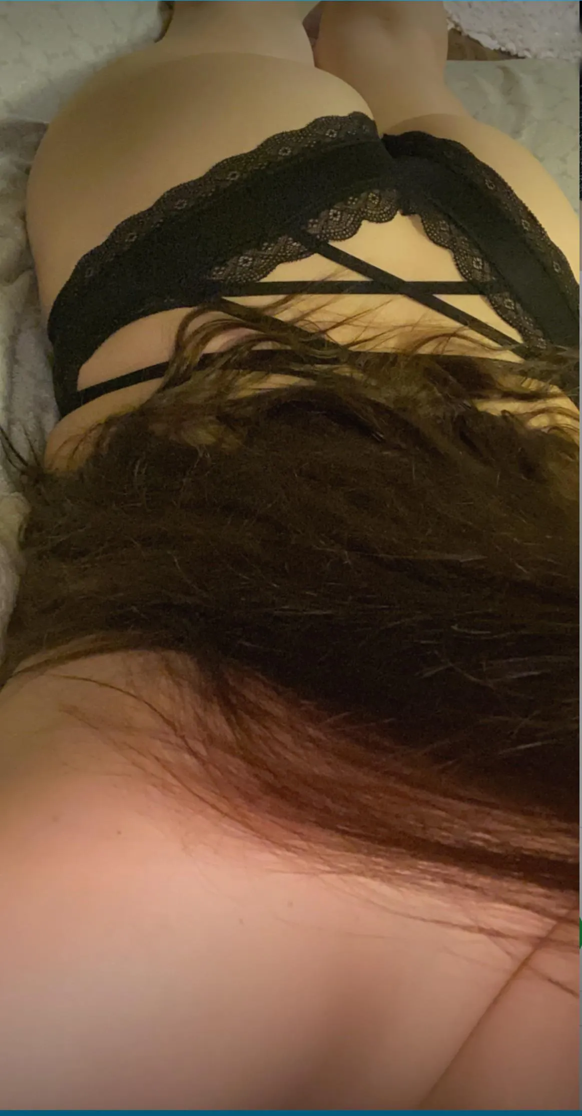 Looking for female bestie