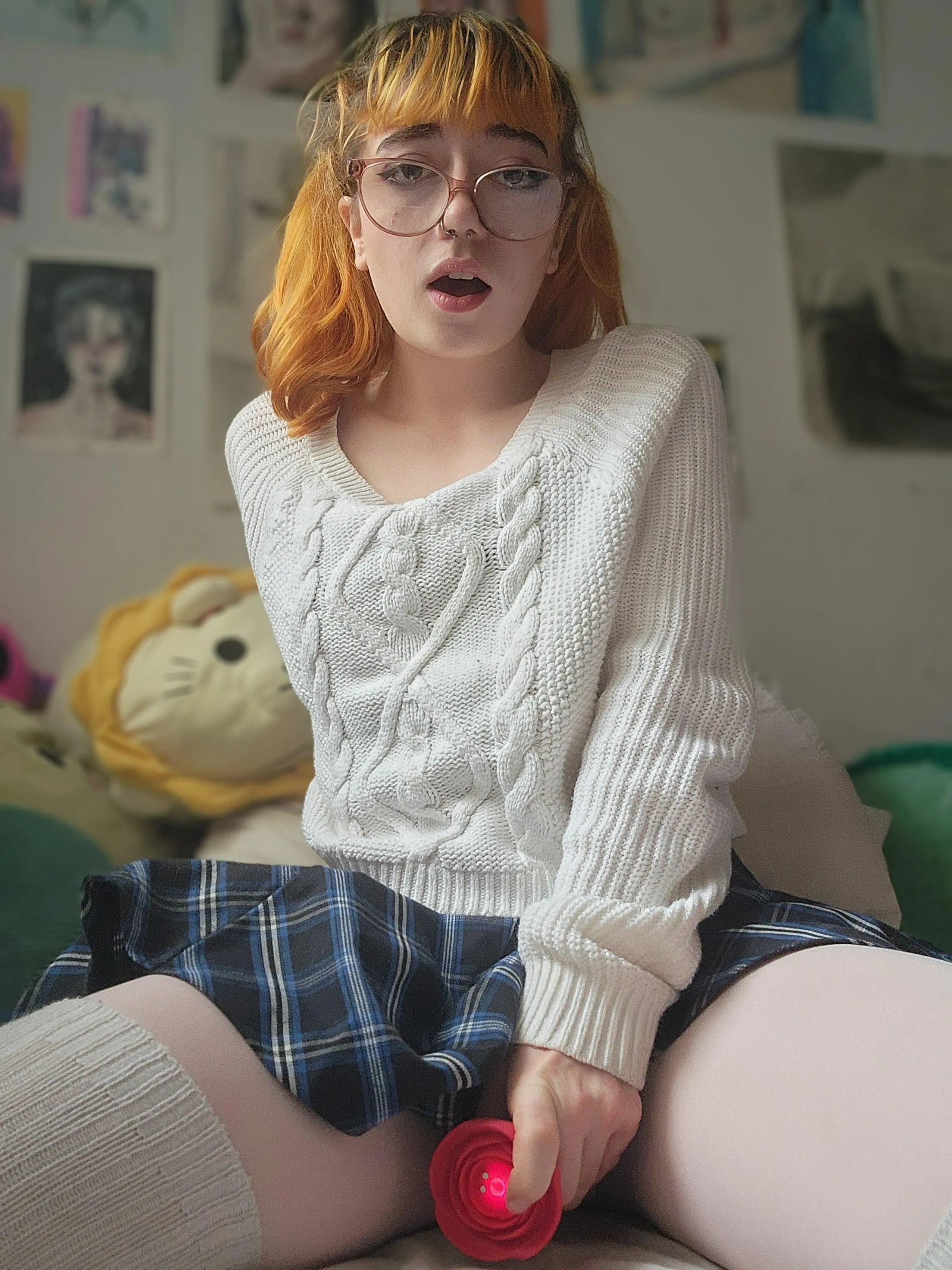 playing with my vibrator clothed, but i still came