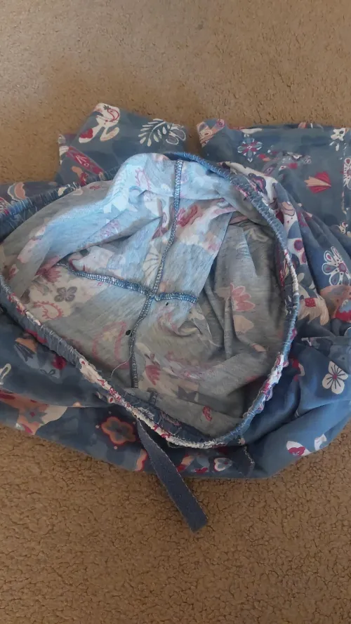 (Selling) If you like stinky pj's you will love mine! 4 days wear already.. perimenopausal night sweats