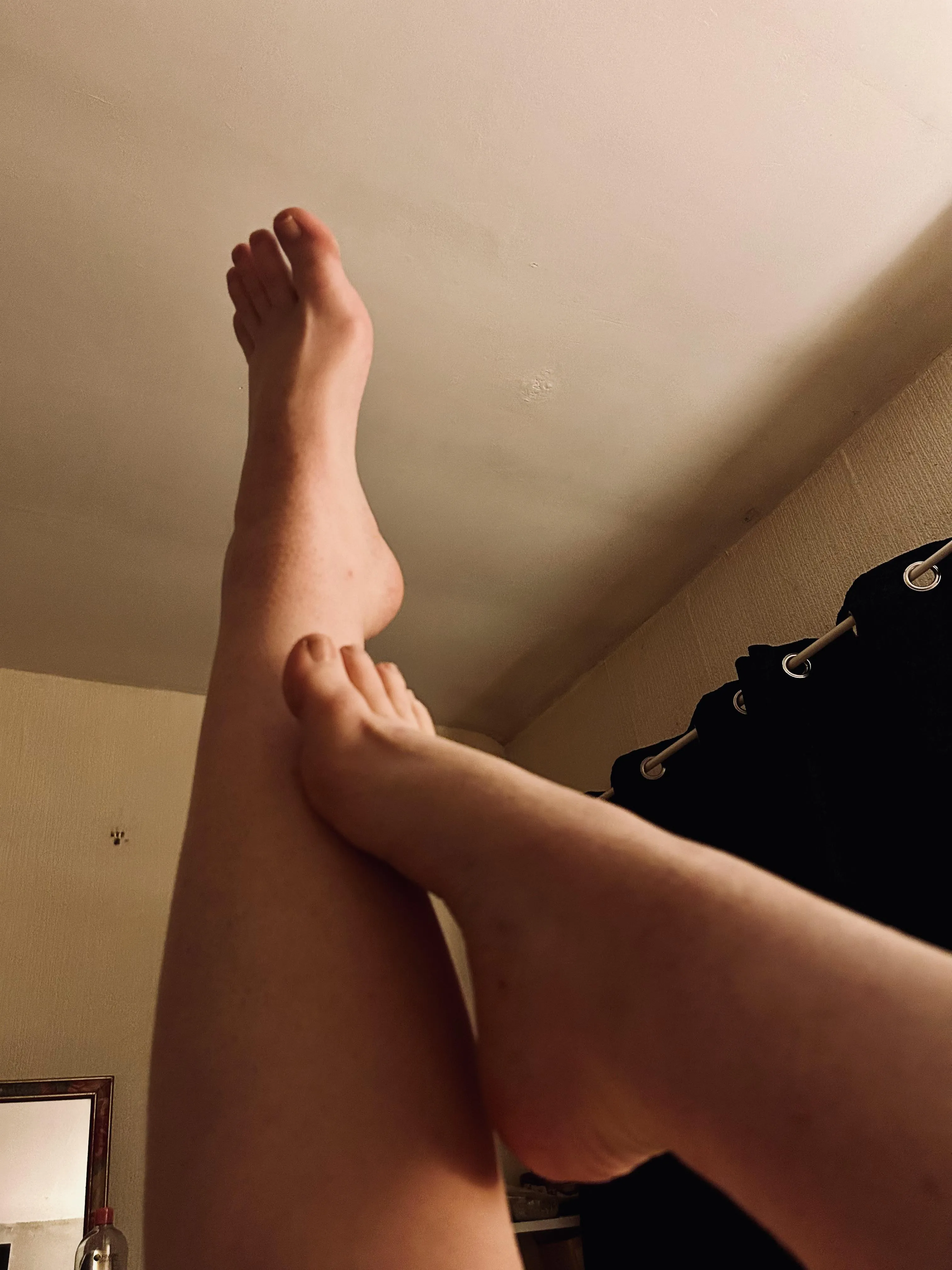 Sensual massages needed, any volunteers?