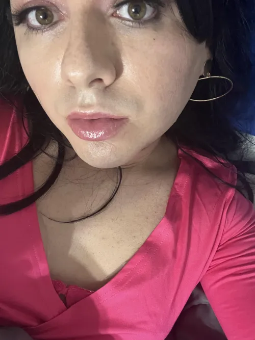 Would you cuddle with a lonely sissy? 🥺🥺🥺