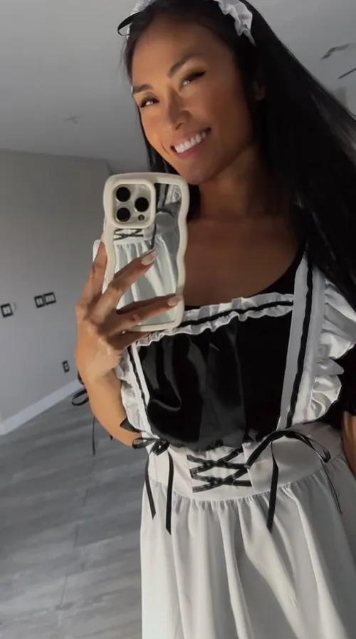 Your new room service sir