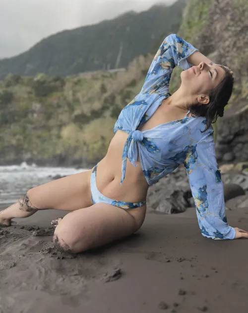 i thought this swimsuit was so cute