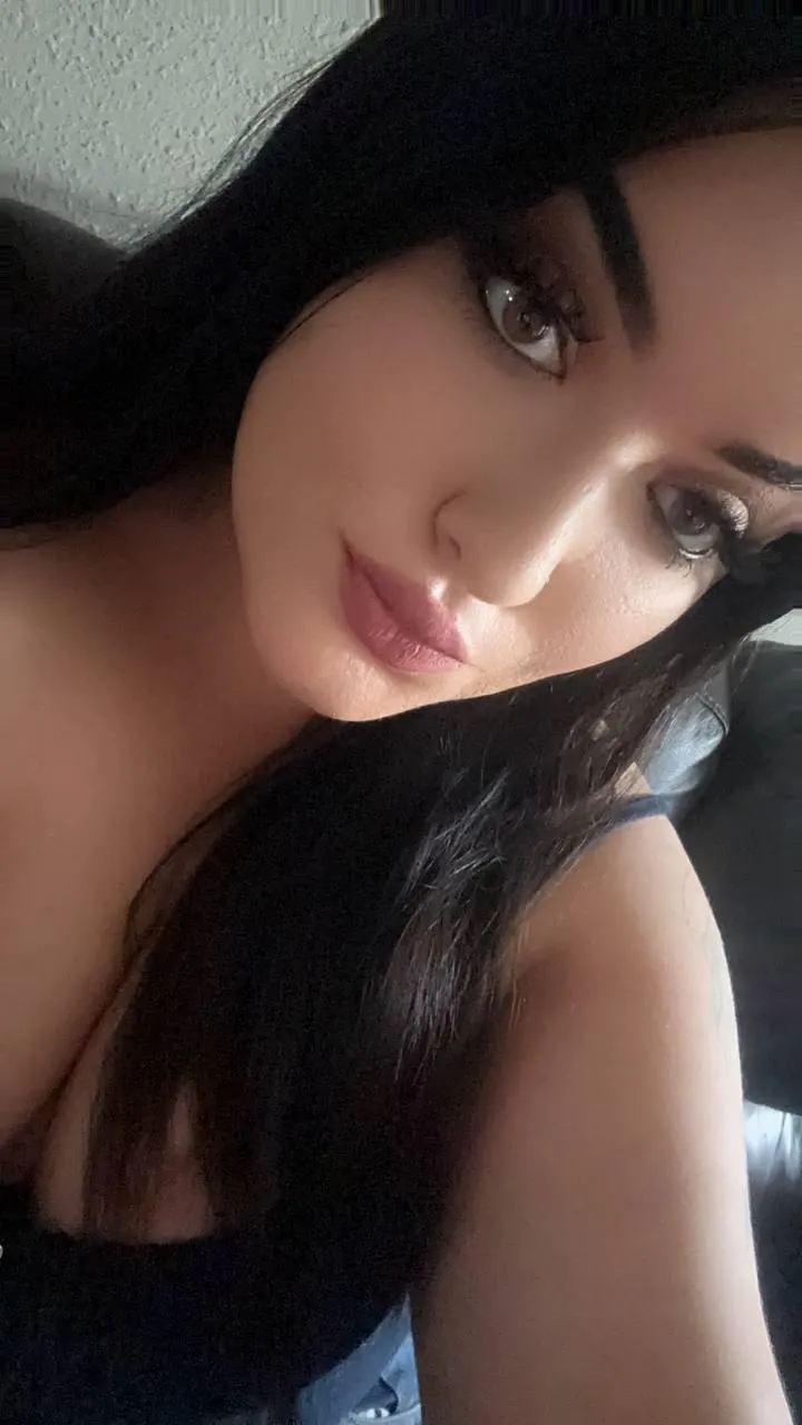 Never said hello before ! Hi everyone  !