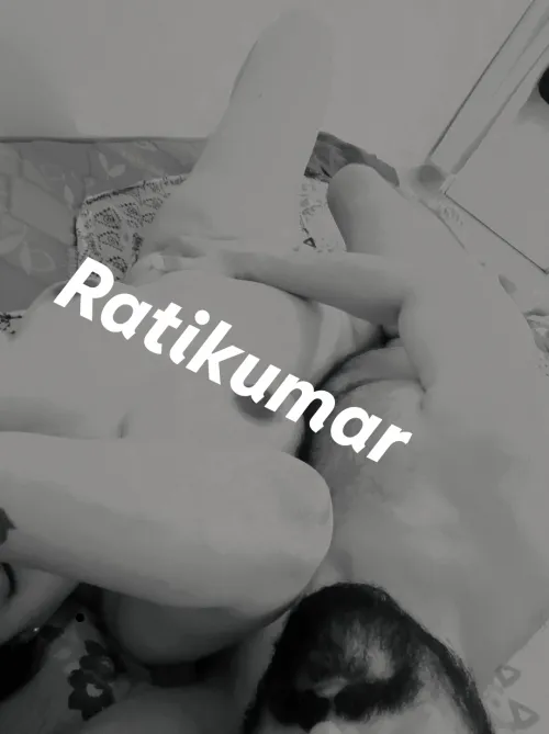 Swinger Cpl from Indore looking for fit cpls, females and decent males