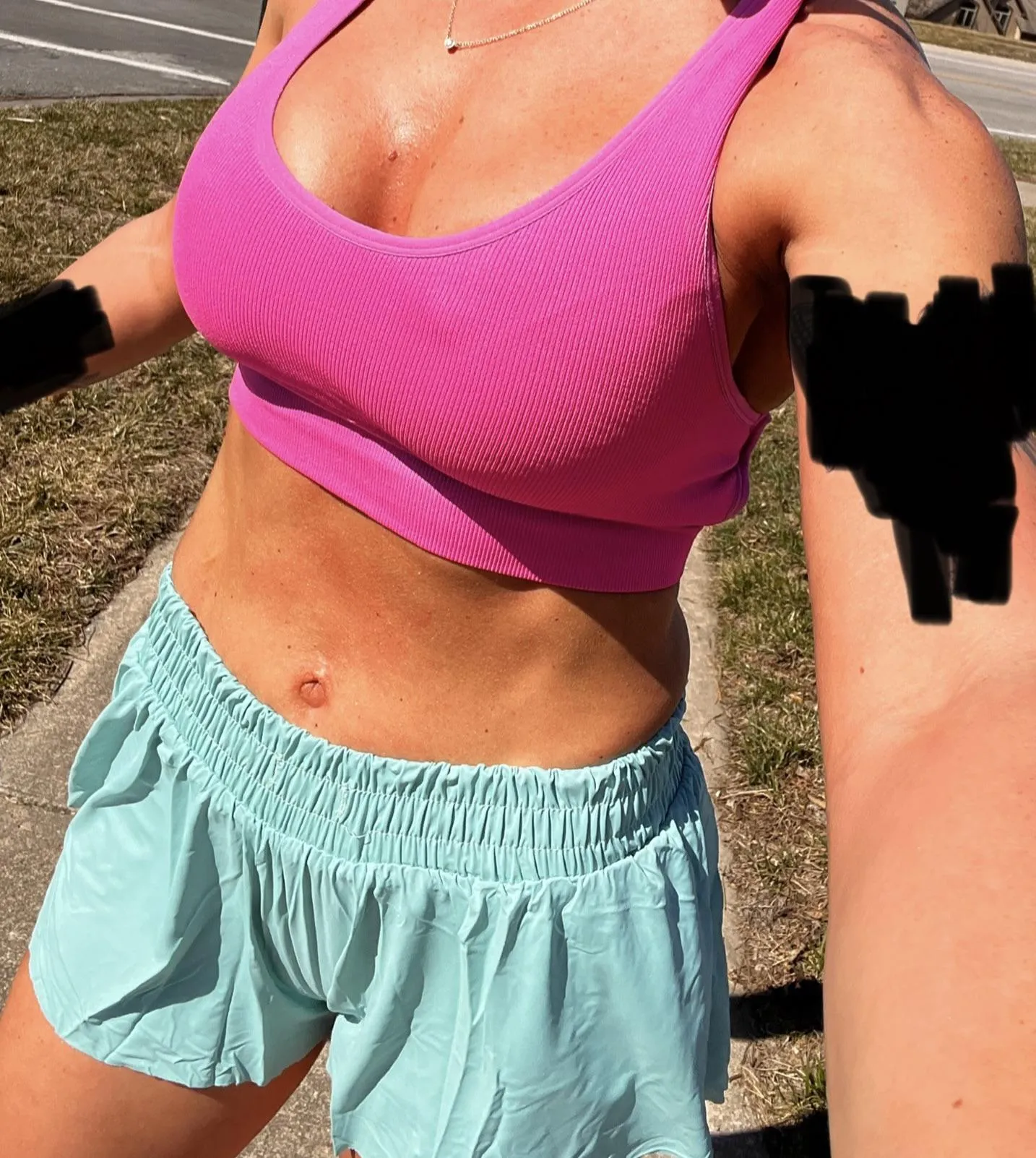 4 miles for this 40yo MILF. Feels good!