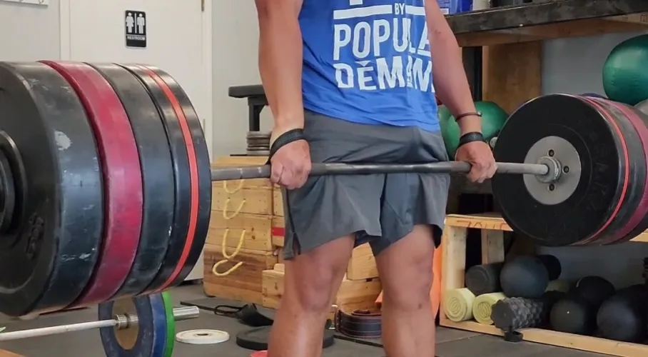 Bulging on a deadlift pr