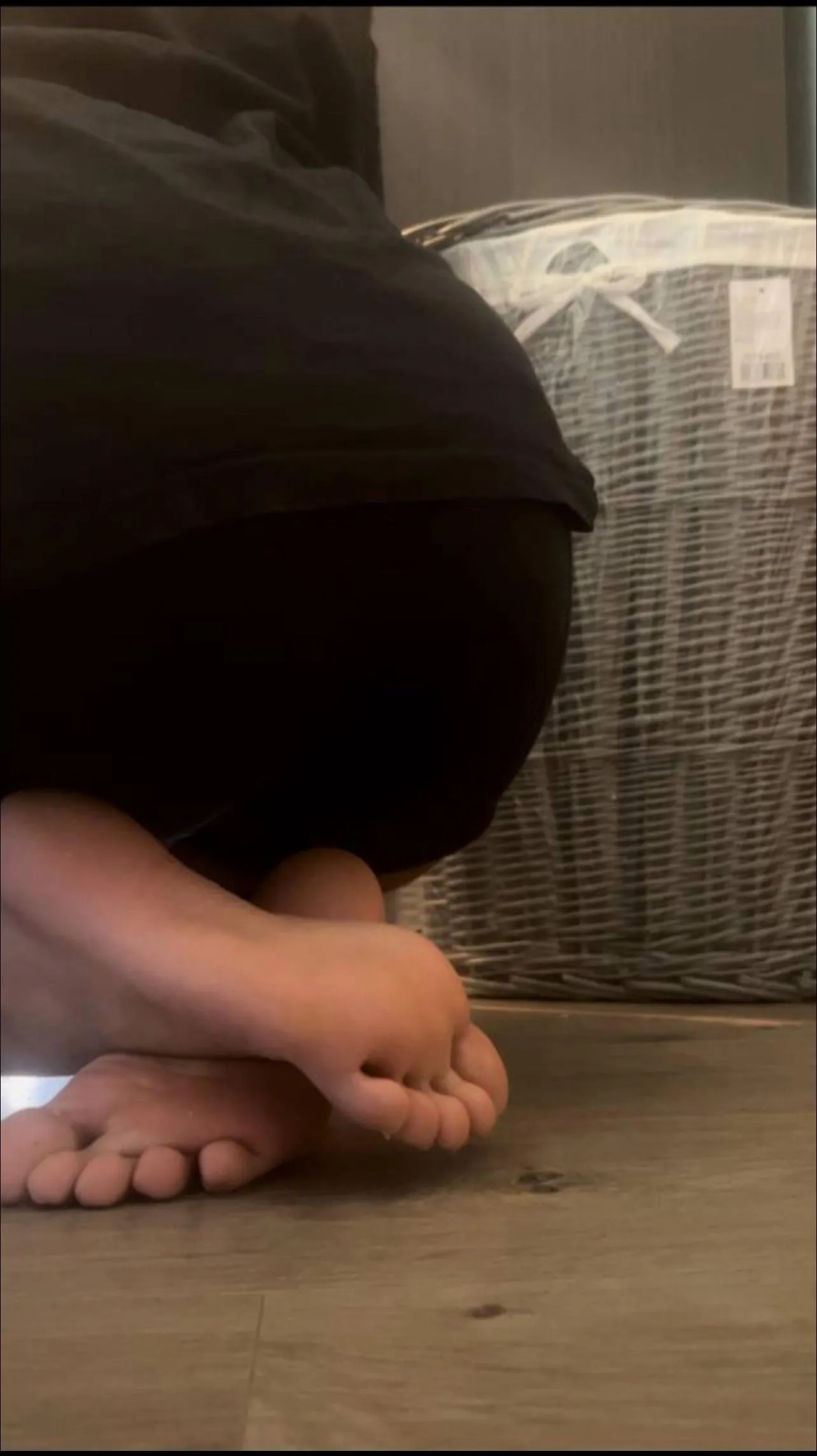 Hey, new account new me