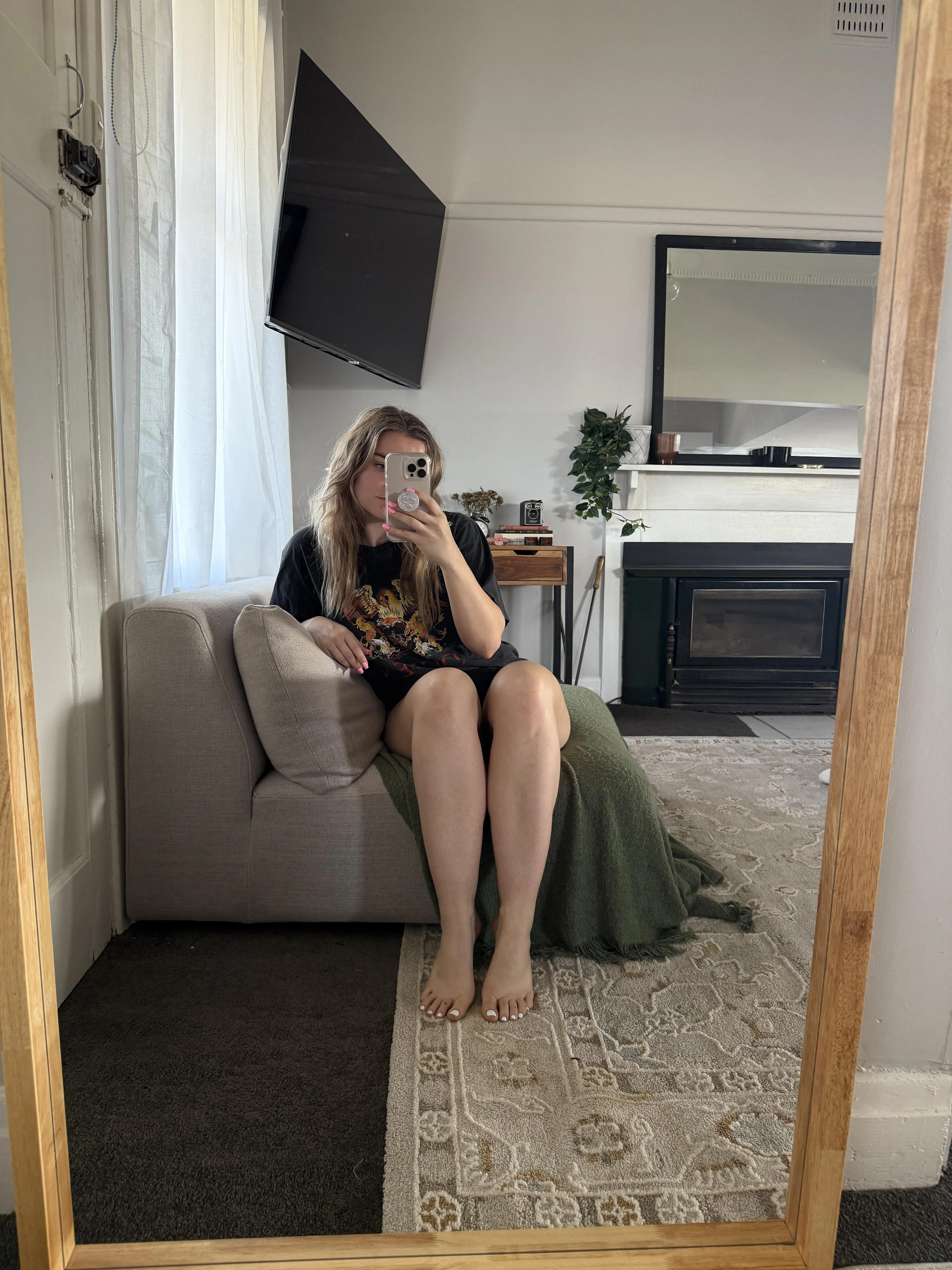 hope everyones having a happy weekend