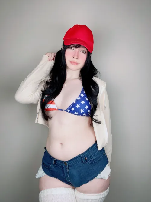 I might have a lil bulge 😺