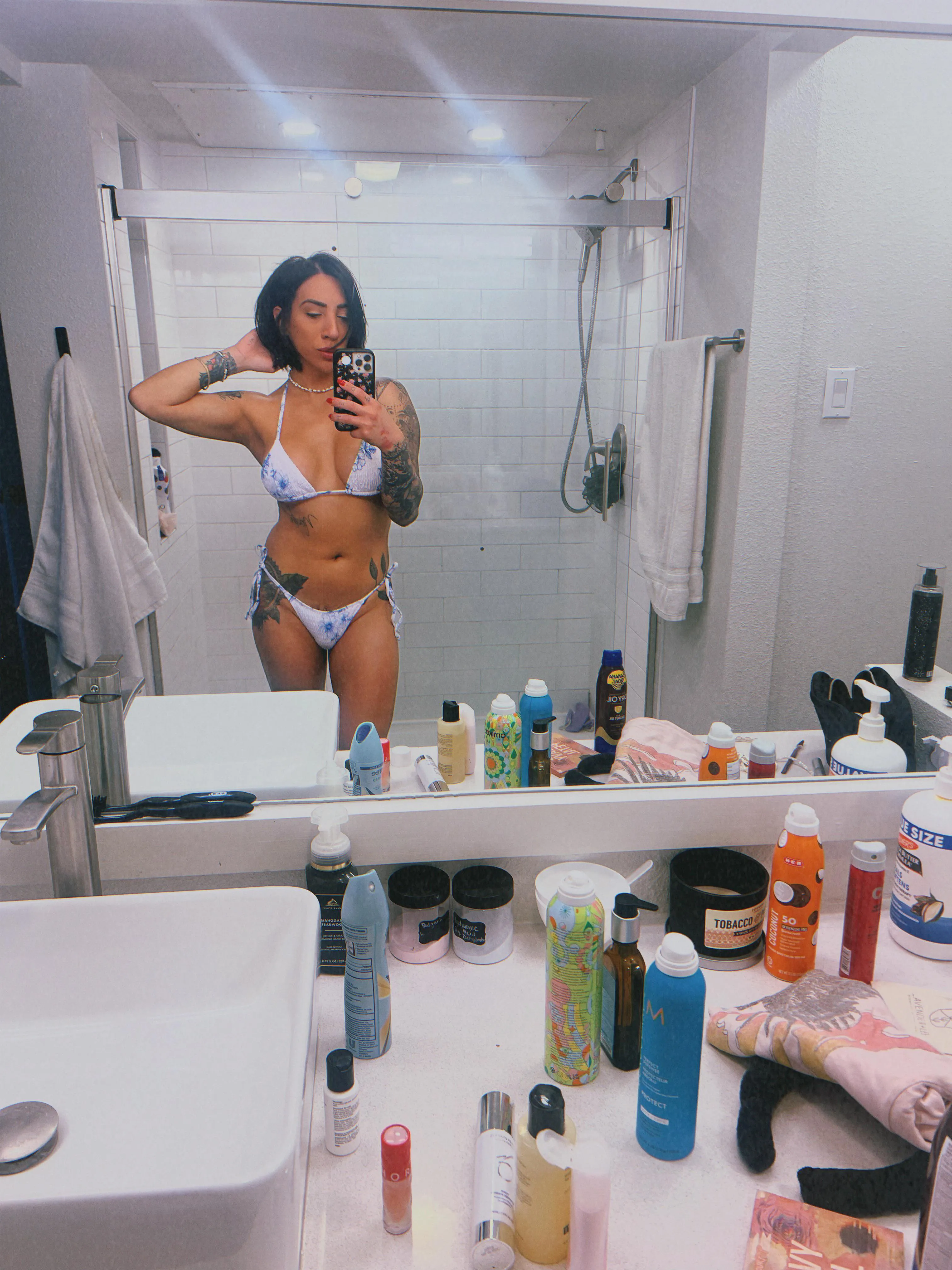 It’s that time again. Send your hottest pics to my DM🙏🏻🤍🏳️‍⚧️