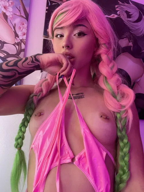 let’s see how fast I can ruin your self-control. prettywillowgf