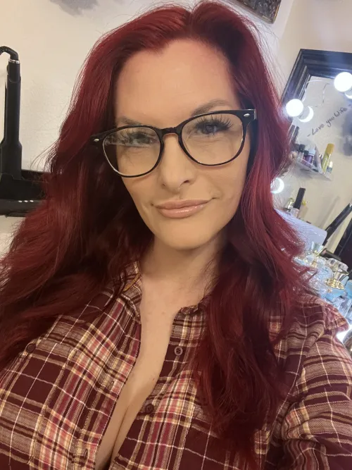 No bra…. Tuesday 🤭