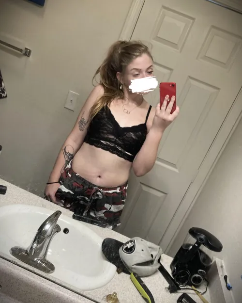 [Selling] Available for Sexting, FT, Pics & Vids, Customs Contents, GFE