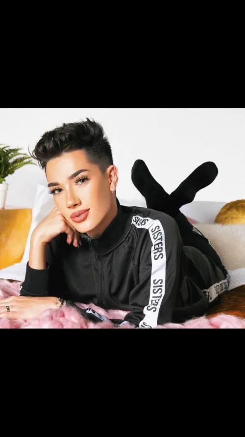 The things I would let him do to me and saw James like this looking at me I would submit right away!!🥵😍