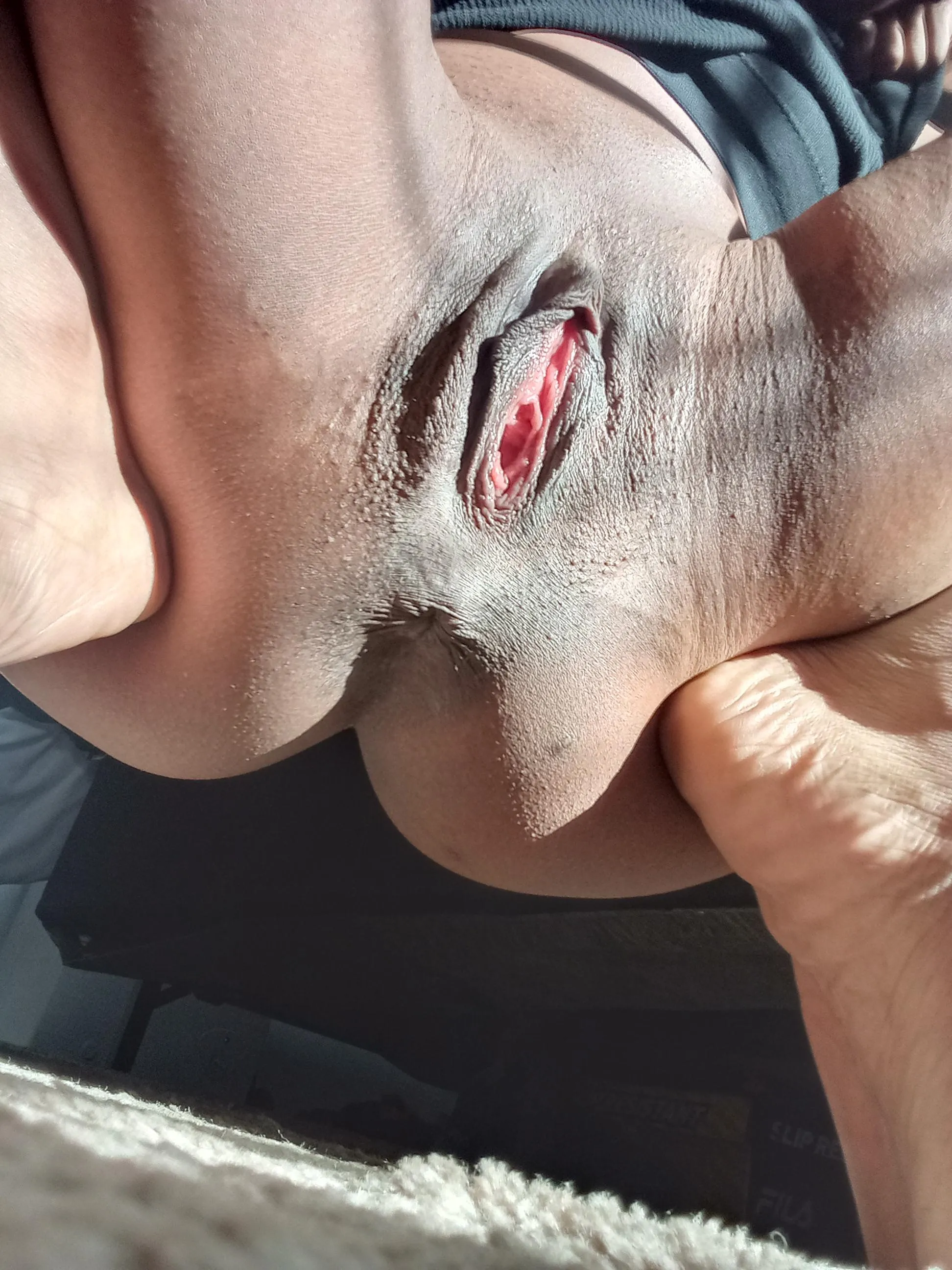 You know you could be sucking on this clit right now 😏👅💦 kik imaniih42