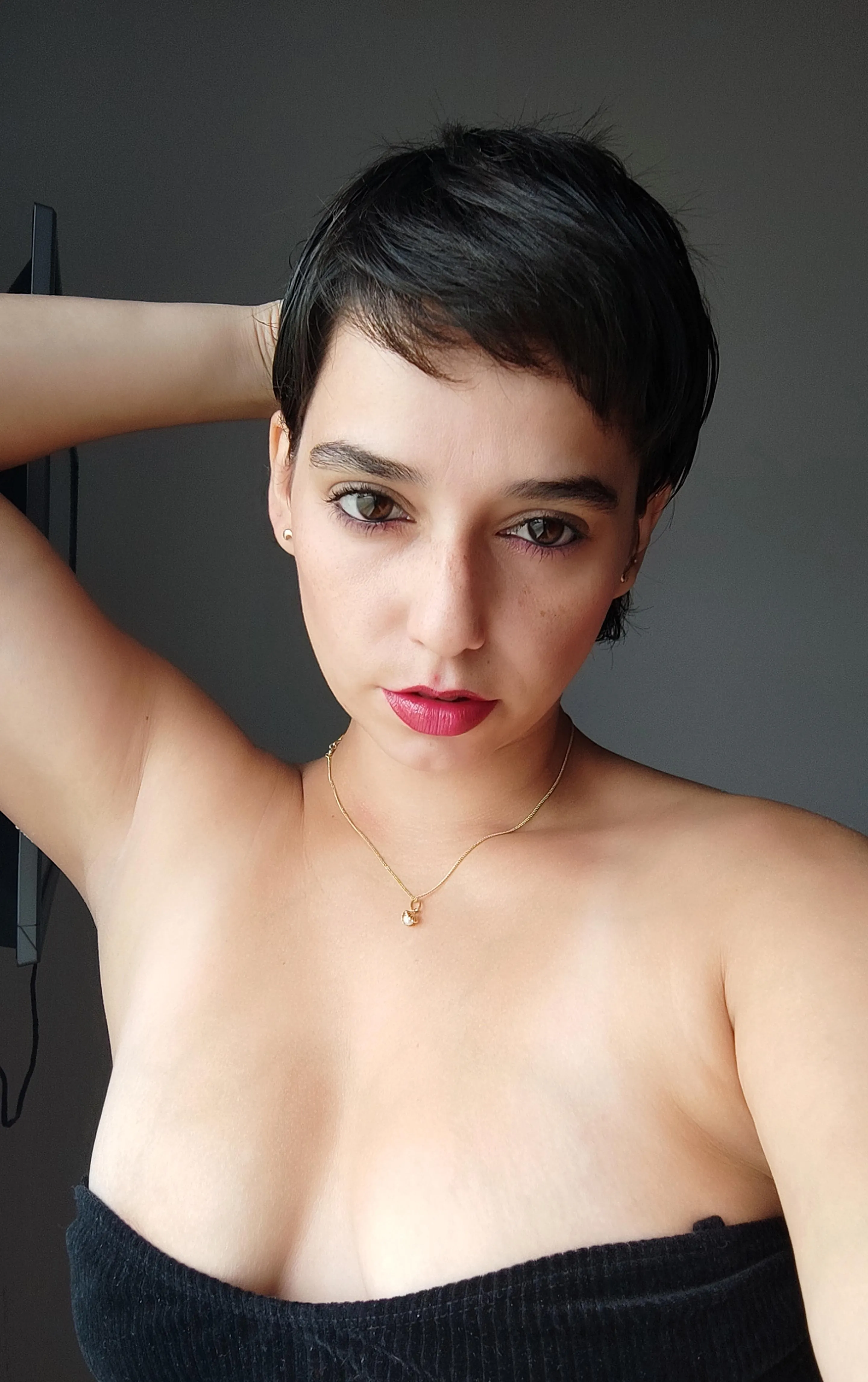 You, send me my new cell phone