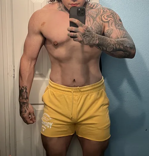 27 [M4F] Arlington - Handsome man looking for FWB