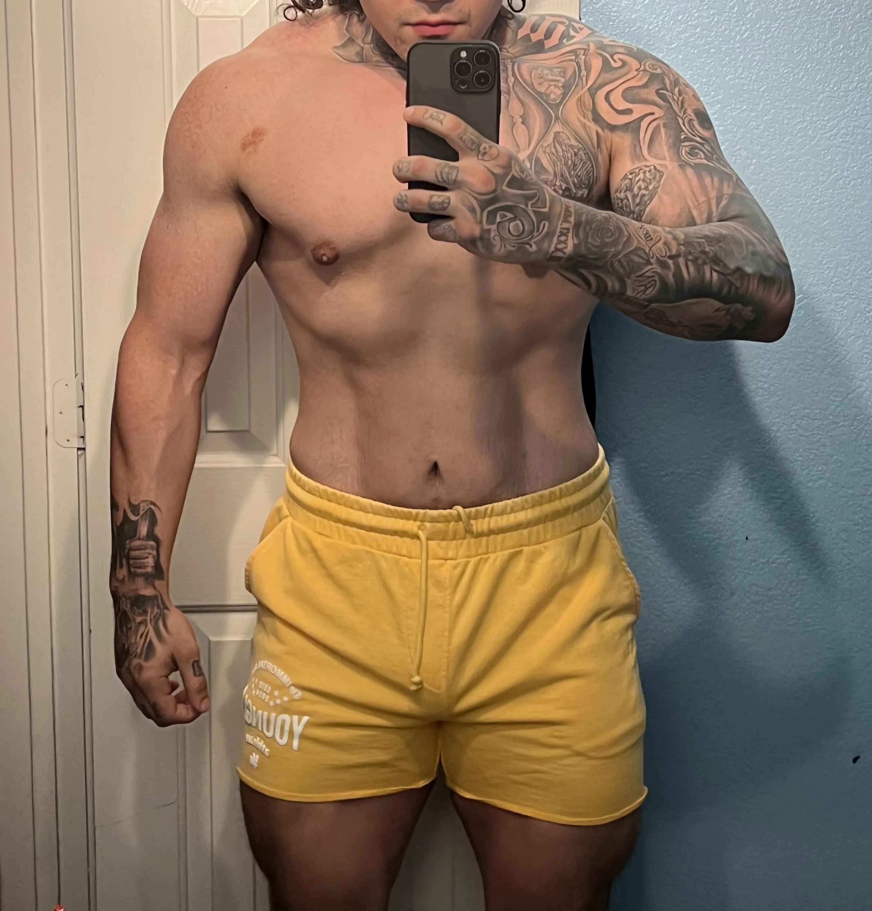 27 [M4F] Arlington - Handsome man looking for FWB