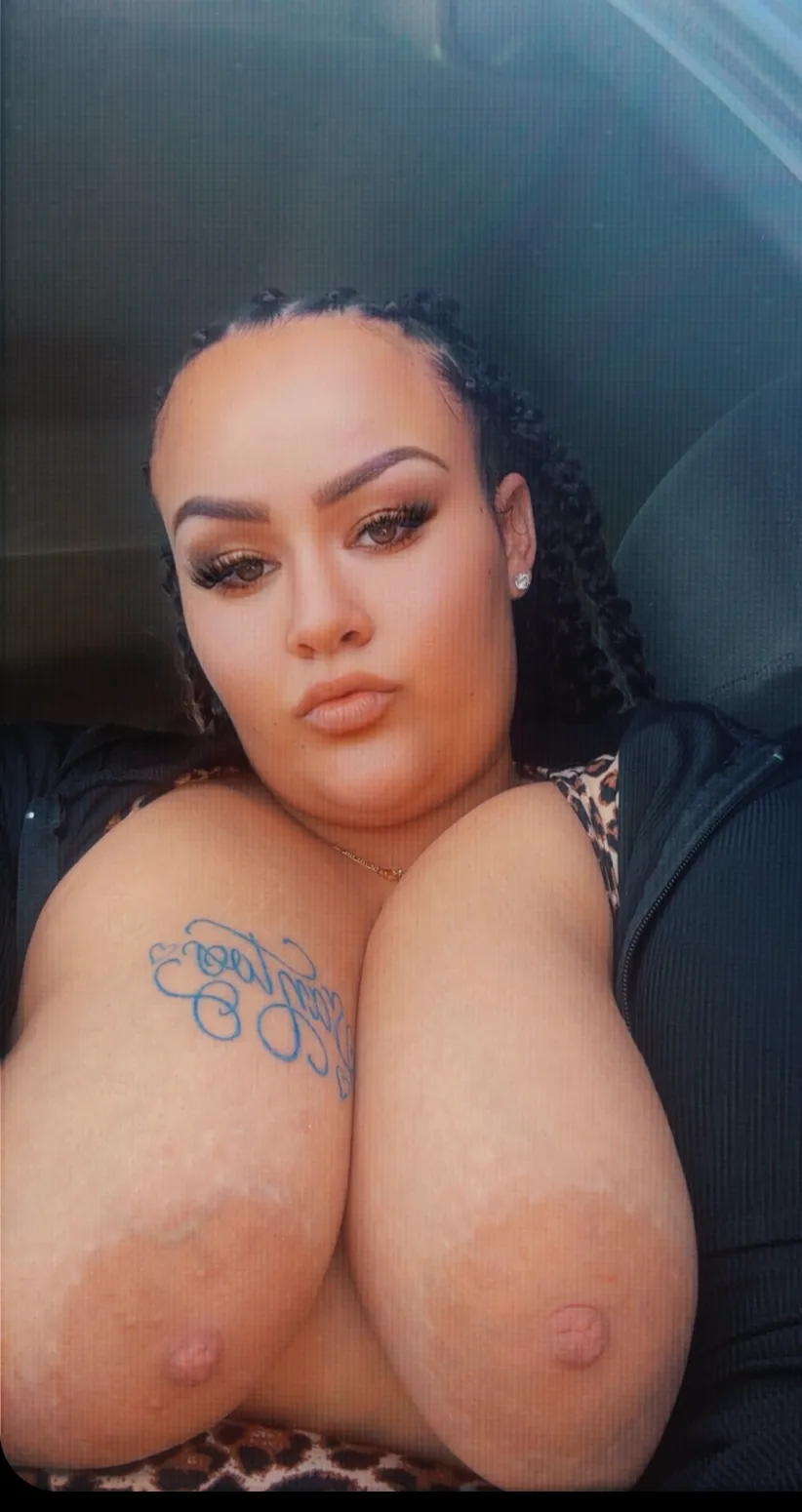 Anyone up tonight Looking to hang out couples or big 🍆