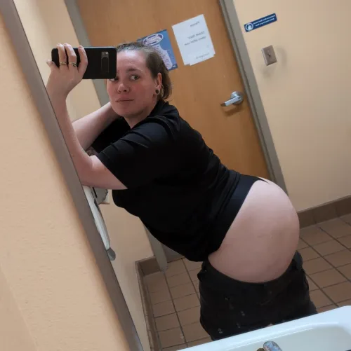 Are you even at work if you don't take your daily booty ?