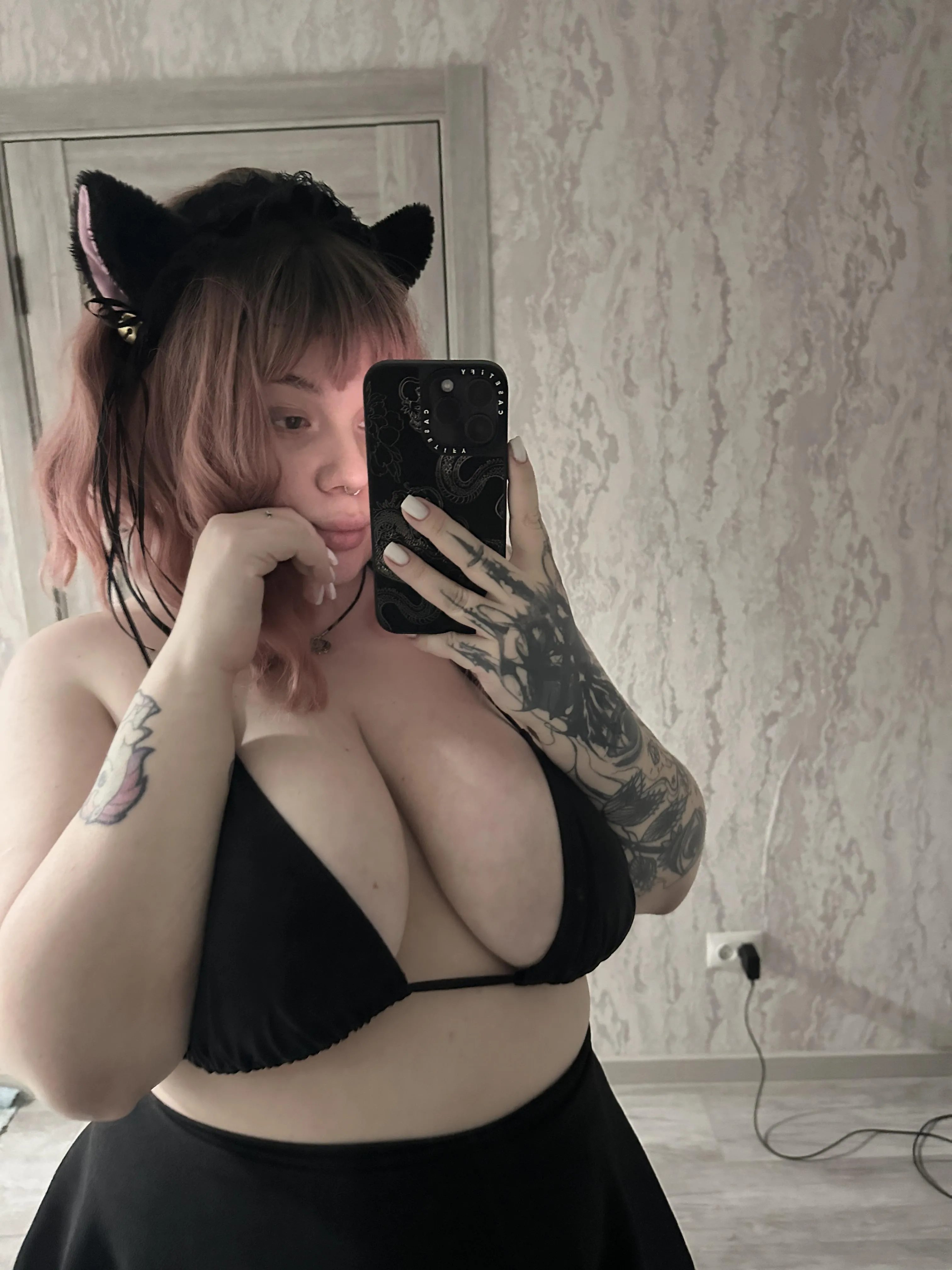 Curvy girl with big tits🔥Available all day 💞 [sext] [cam] [vid] [rate] [gfe] [pic]💓