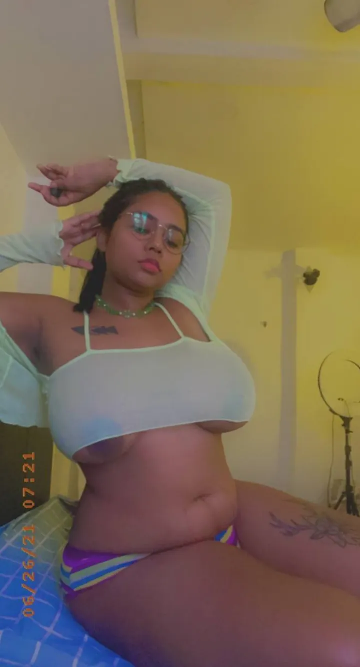 Idk whom to chose married men or the young peeps