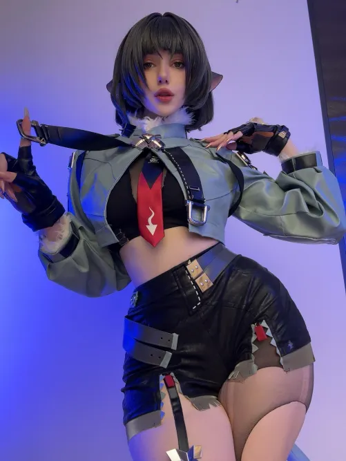 Jane Doe from Zenless Zone Zero cosplay by Alina Becker