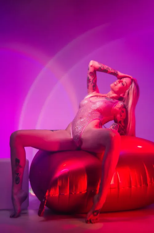 🥰 love is in the air