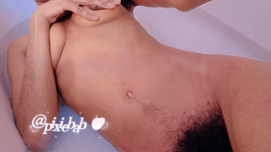 My petite n fuzzy body needs sm lovin