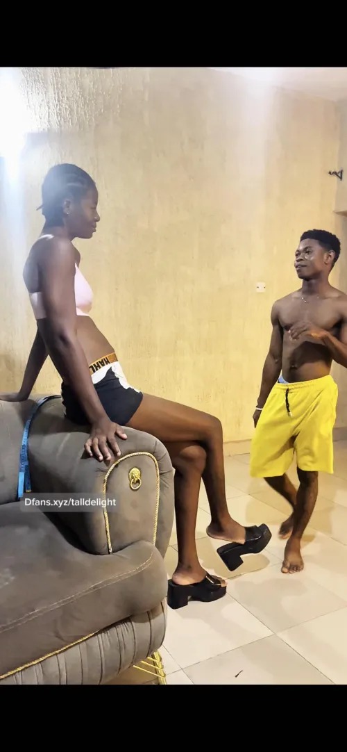 When discussing with your girlfriend while she’s sitting