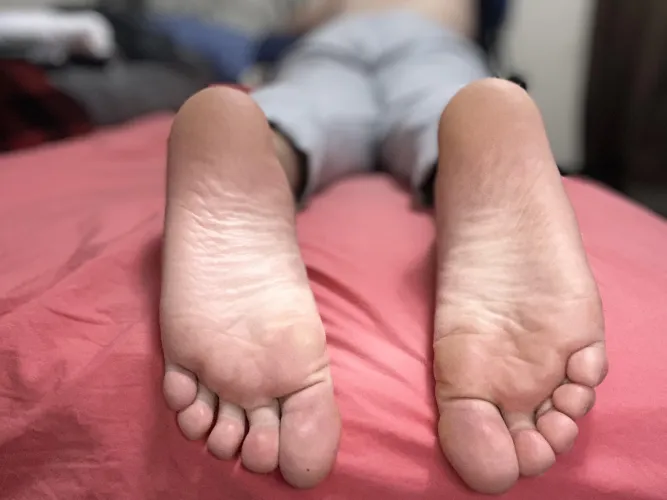 Would be nice to feel a wet tongue rn