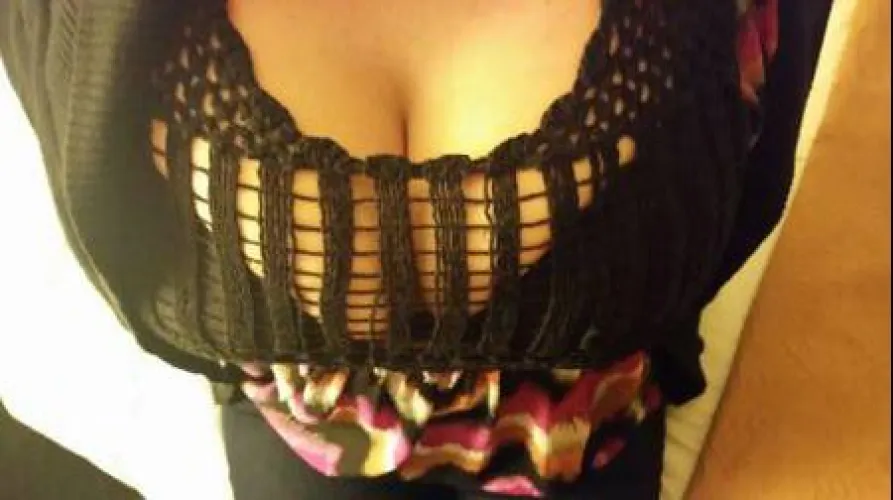 40s couple looking to build new relationships